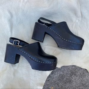 Swedish Hasbeens Black Clogs 8.5/9 39